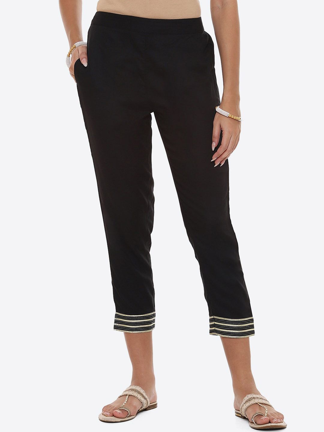 2Bme Women Mid Rise Cigarette Trousers