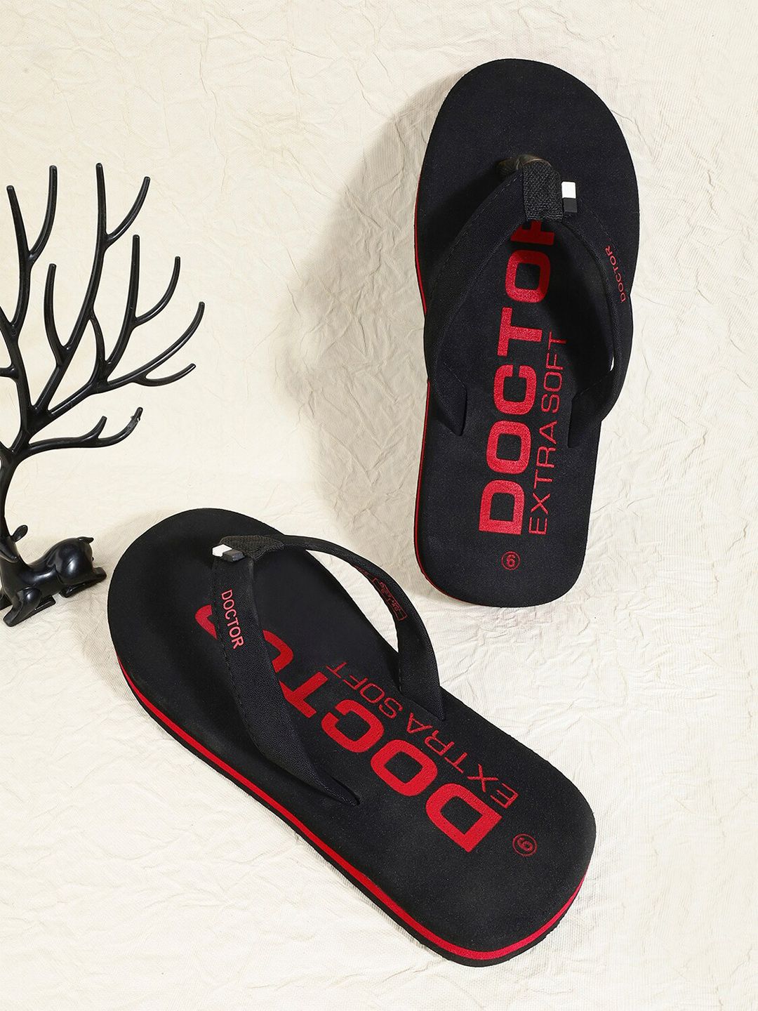 DOCTOR EXTRA SOFT Men Printed Orthopedic Thong Flip-Flops