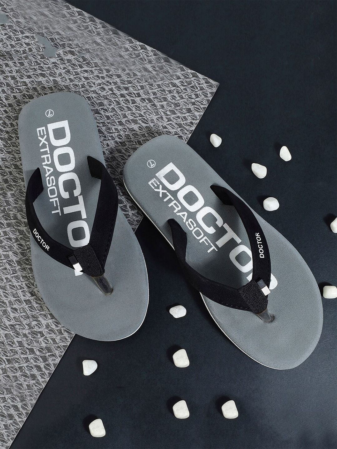 DOCTOR EXTRA SOFT Men Printed Orthopedic Non-Slip Thong Flip-Flops