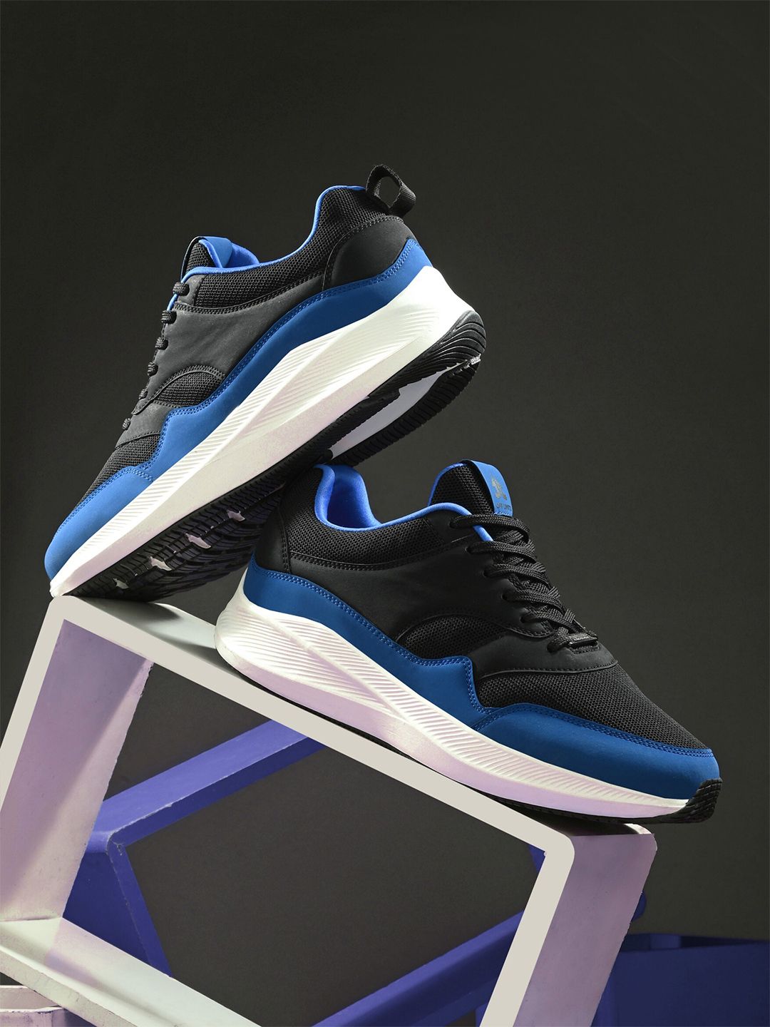 OFF LIMITS Men Textured Canvas Running Shoes