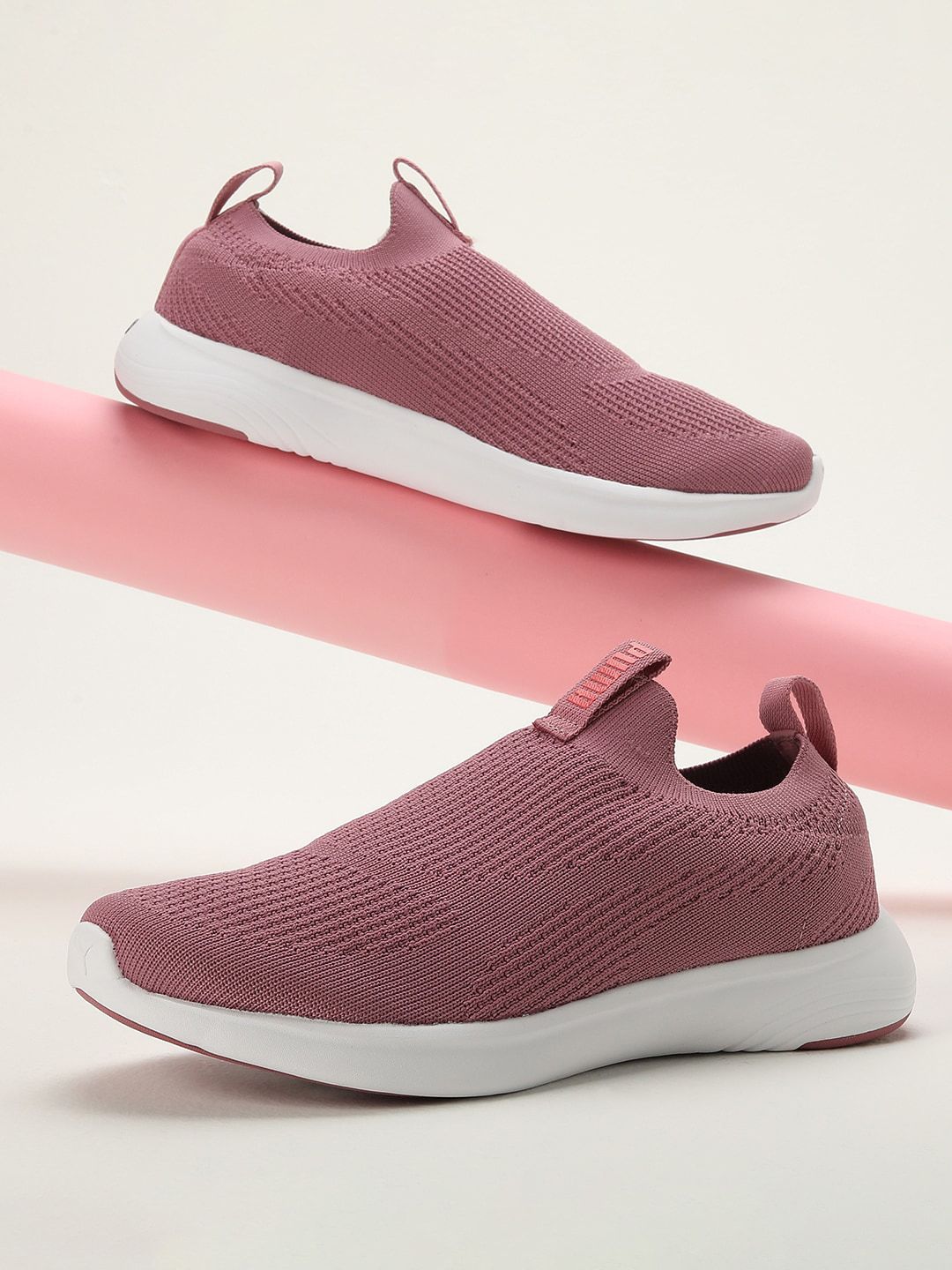 Puma Women Softride Clean V2 Running Shoes Price in India