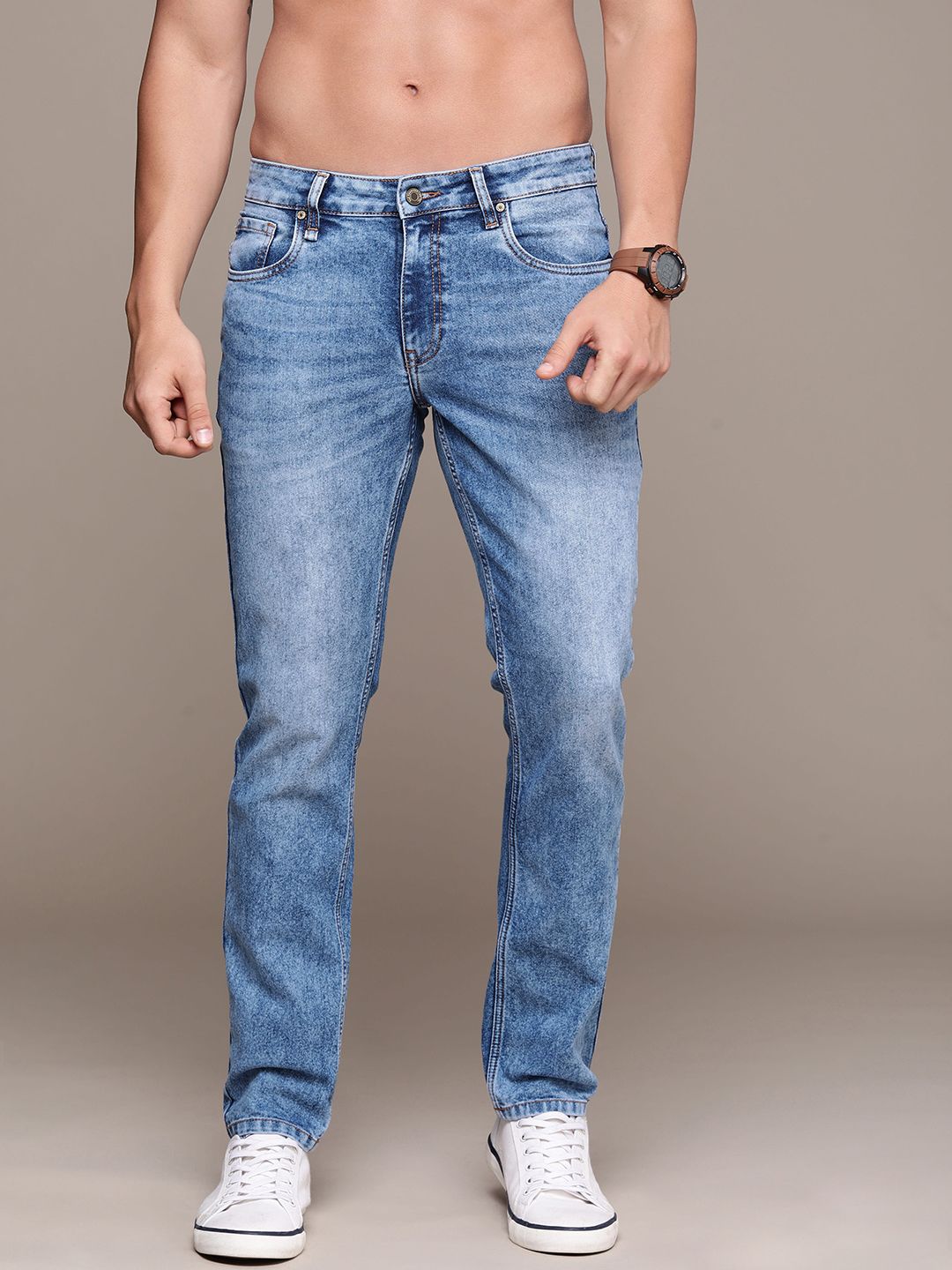 The Roadster Lifestyle Co. Men Slim Fit Heavy Fade Stretchable Jeans
