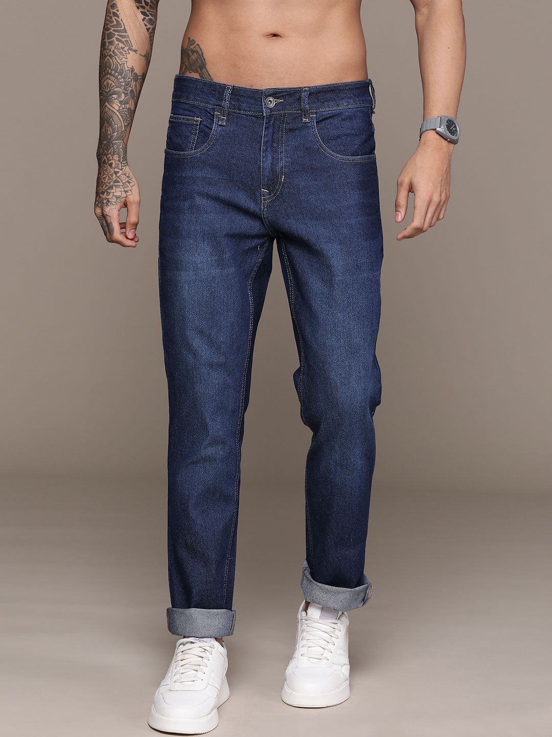 The Roadster Lifestyle Co. Men Slim Fit Light Fade Stretchable Jeans