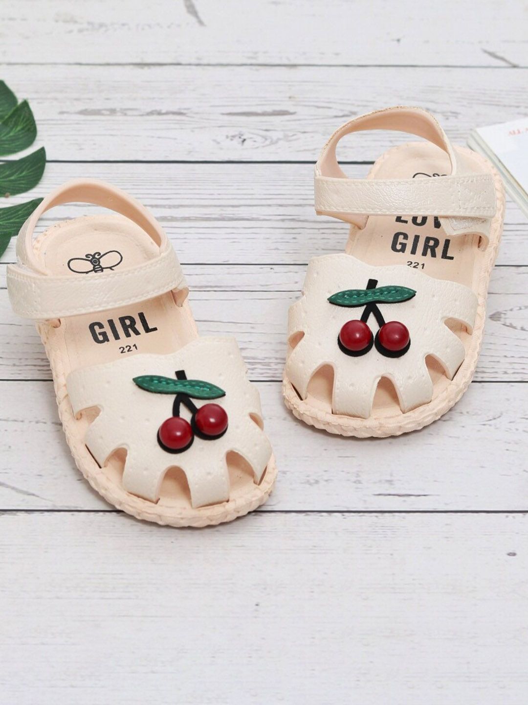 Yellow Bee Infant Girls Flower Embellished Open Toe Flats Price in India
