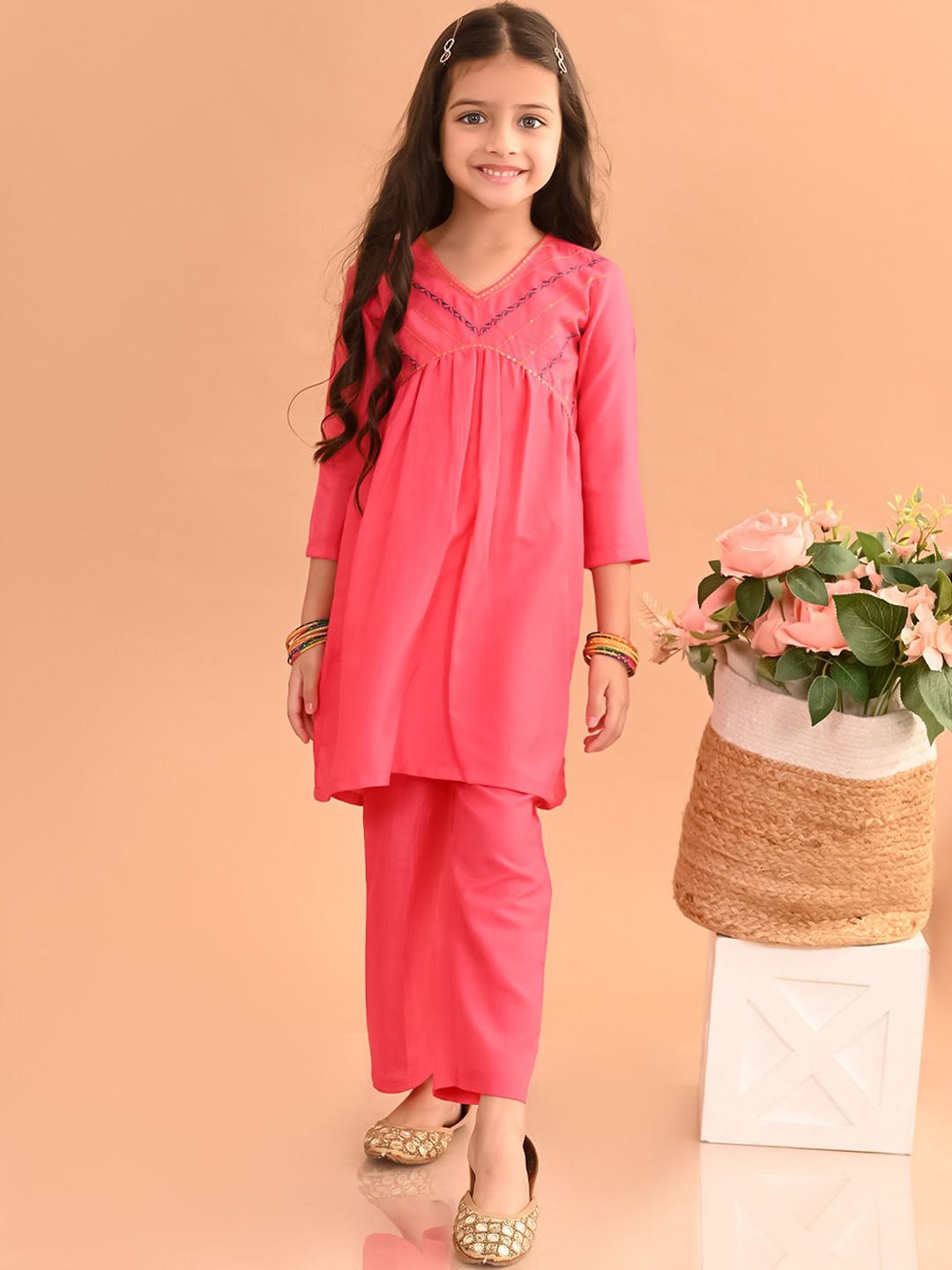 LilPicks Girls Yoke Design Regular Zardozi Pure Cotton Kurta with Palazzos