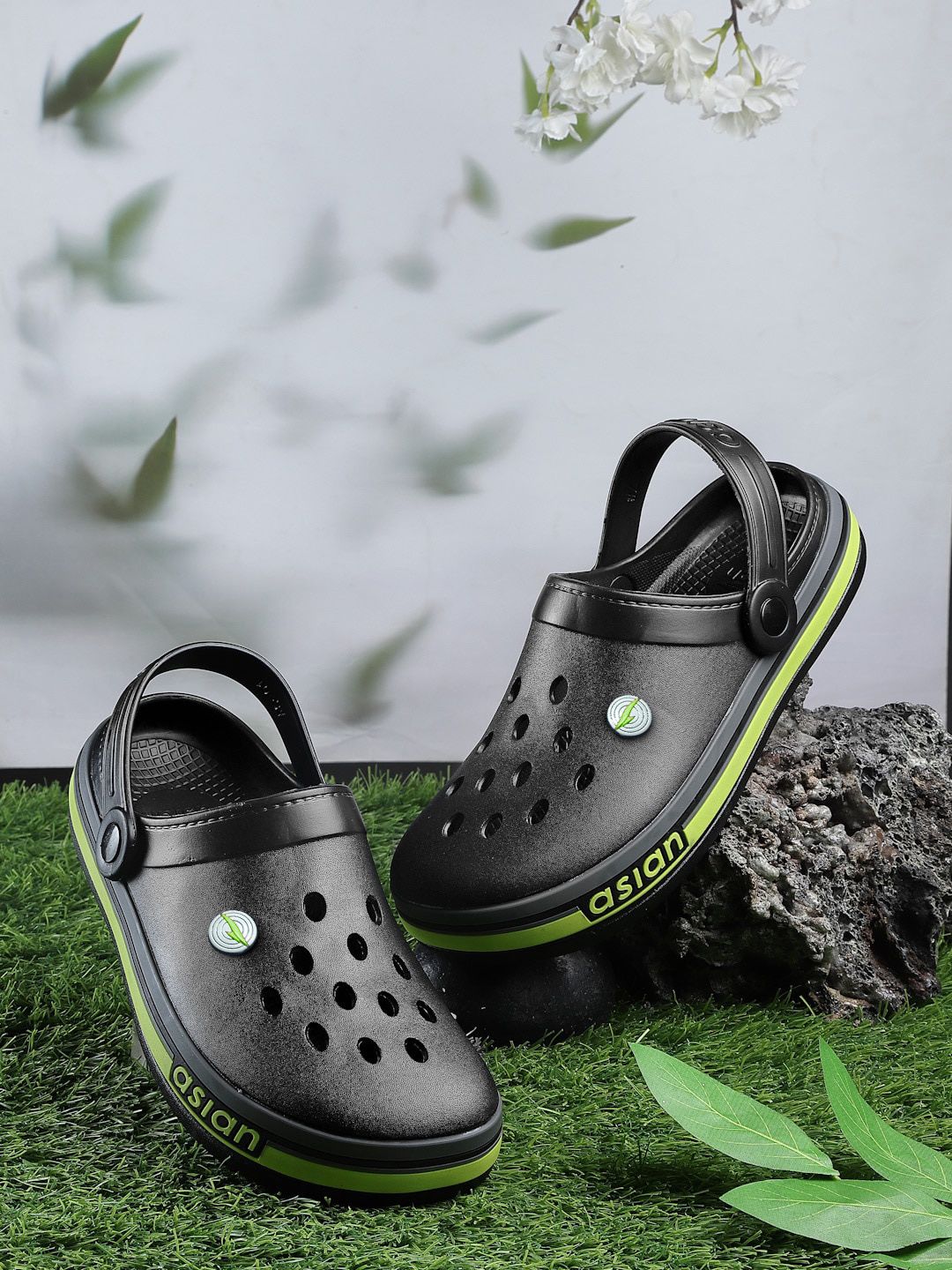 ASIAN Men Self Design Clogs