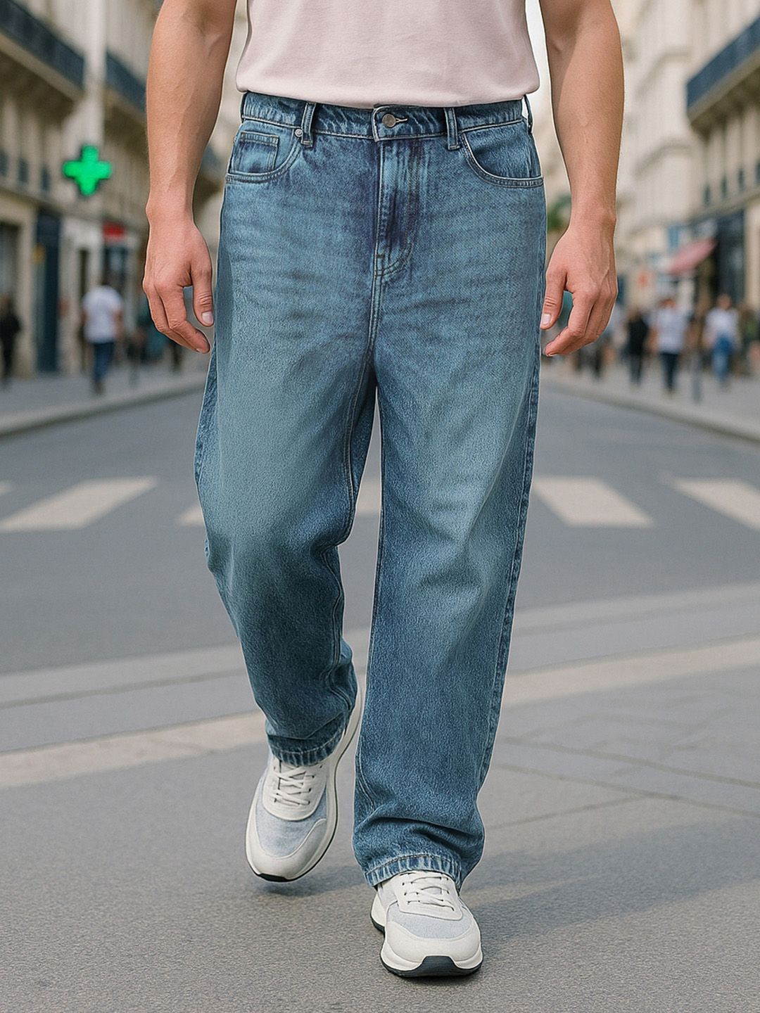Bewakoof Men's Blue Baggy Mid-Rise Cotton Straight Fit Jeans