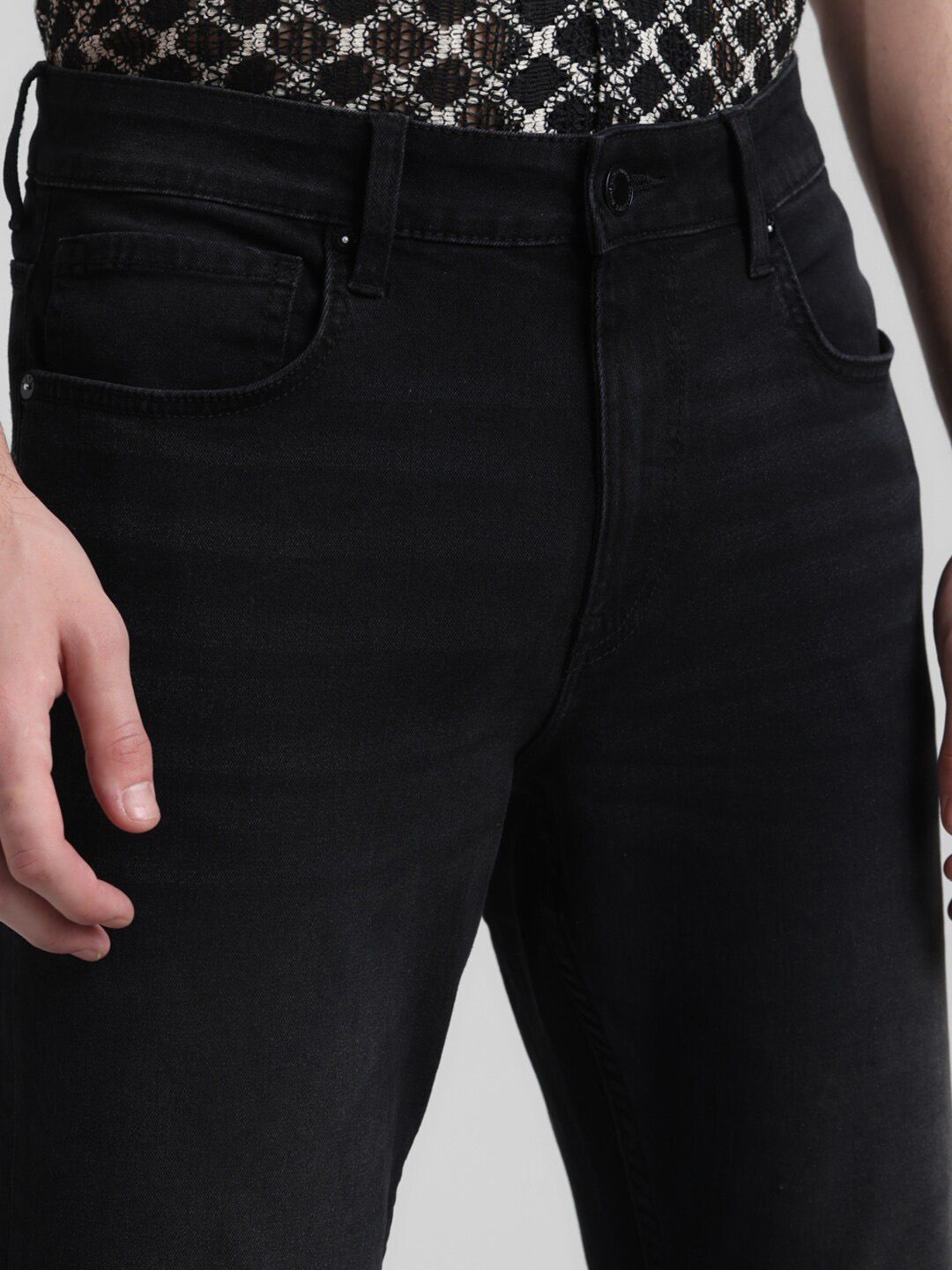 Mid-Rise Clean Look Stretchable Jeans