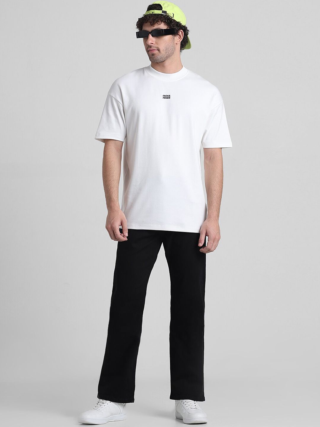 Bootcut Mid-Rise Clean Look Stretchable Jeans