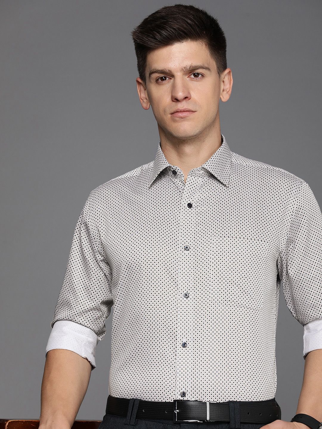 Raymond Pure Cotton Slim Fit Opaque Printed Formal Shirt