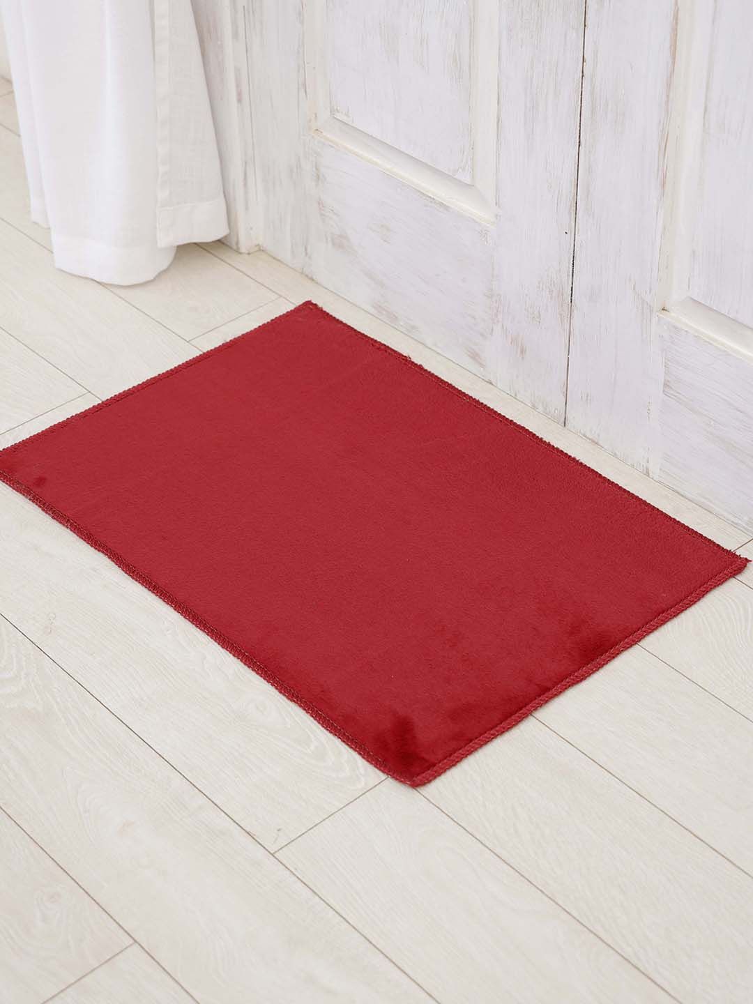 Ariana Red Rectangular 1000 GSM Microfiber Anti Skid Bath Rug