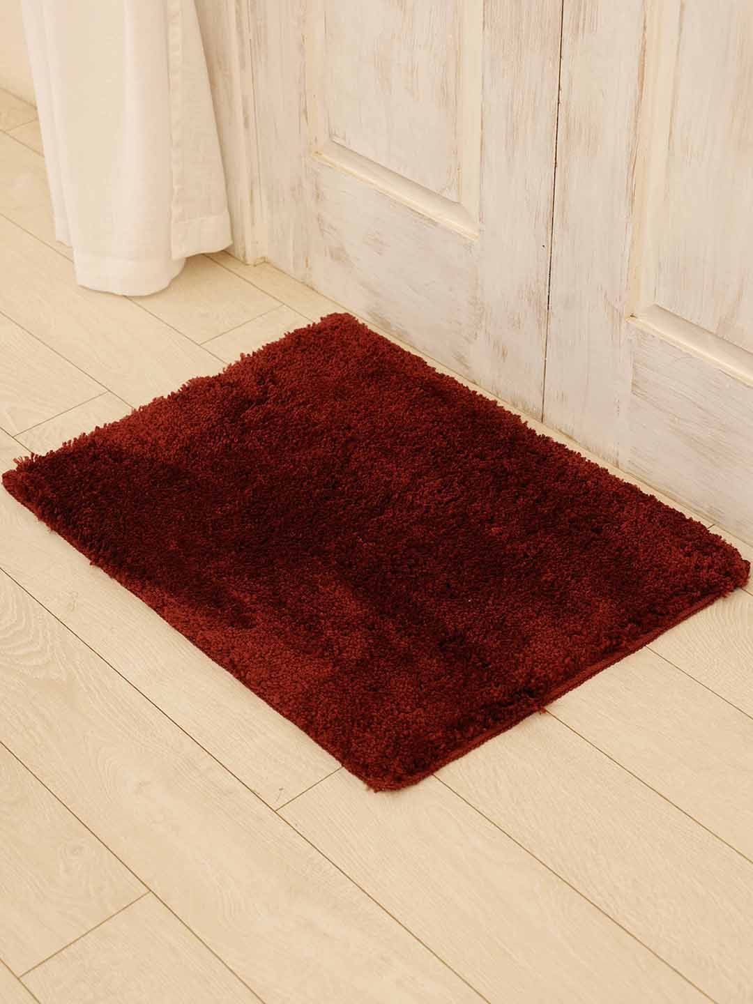 Ariana Maroon Texture 1600 GSM Microfiber Bath Mat