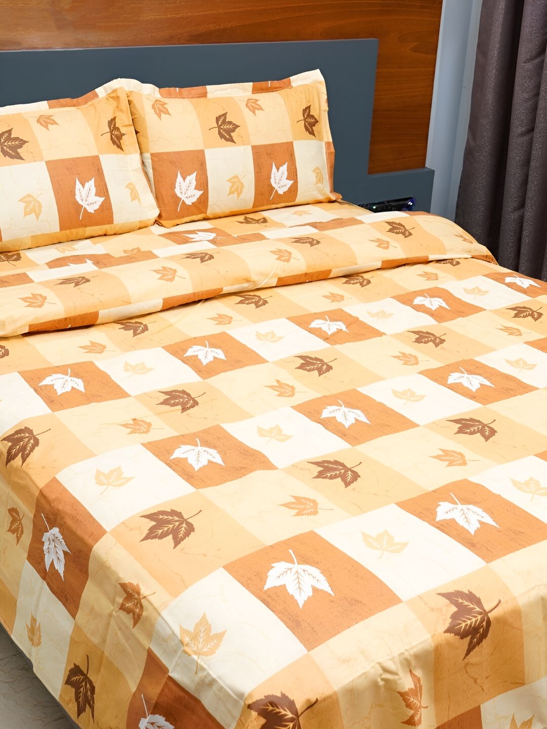 inizio Beige Leaf Cotton 220 TC Queen Fine Bedsheet with 2 Pillow Covers-100 x 90 inches