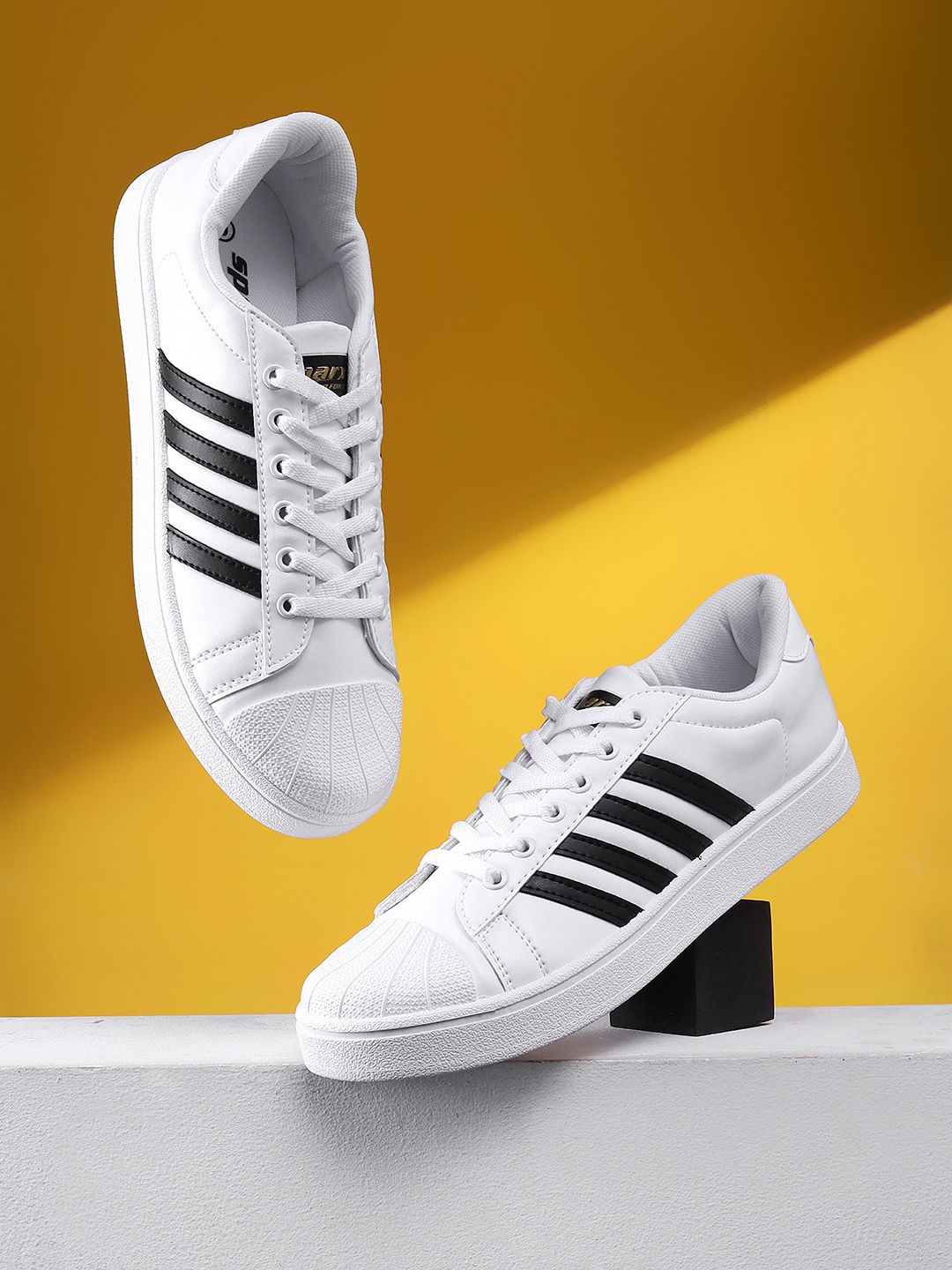 Sparx Men Striped Lace-Up Sneakers