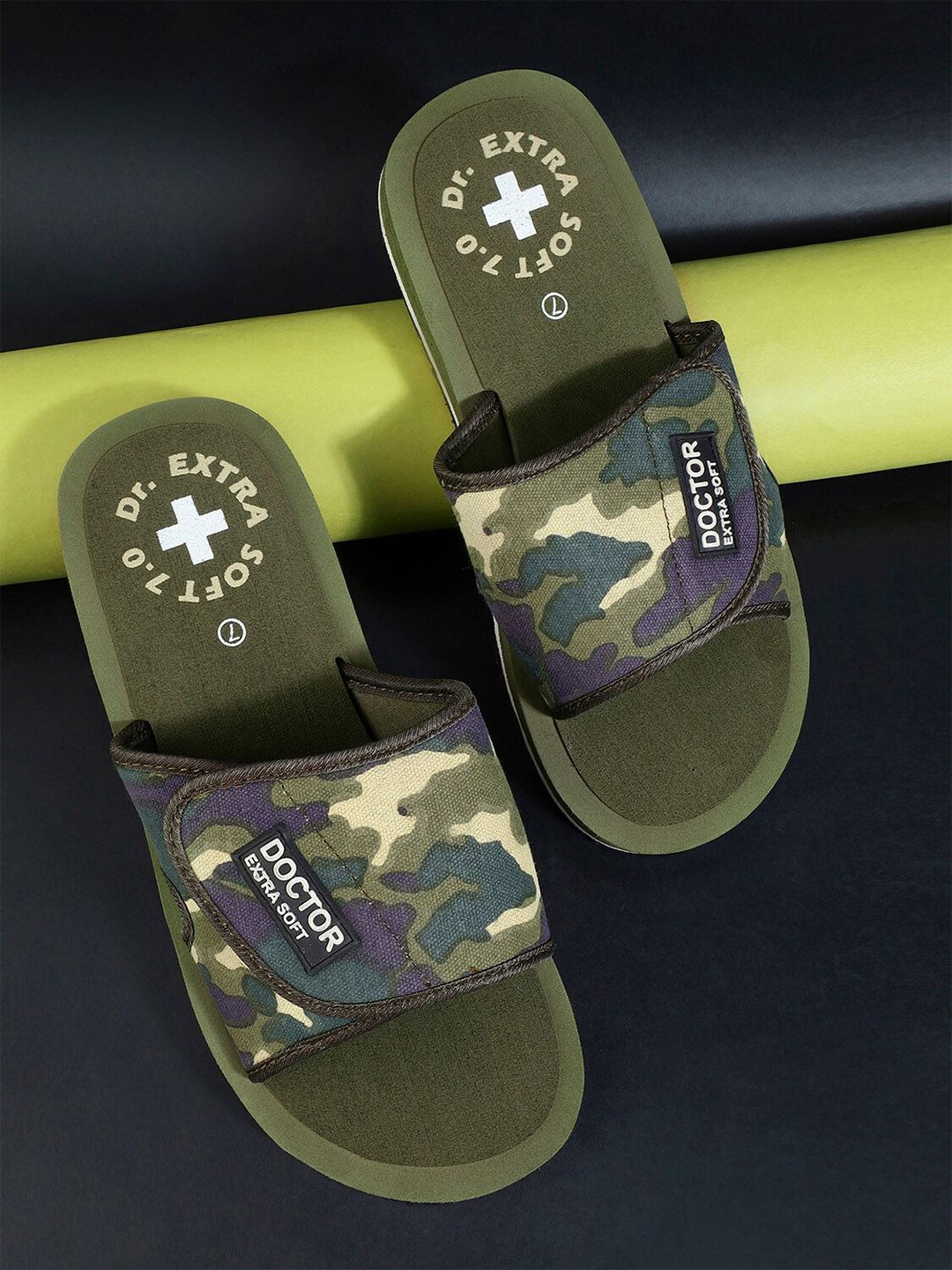DOCTOR EXTRA SOFT Men Printed Orthopedic Non-Slip Adjustable Velcro Sliders