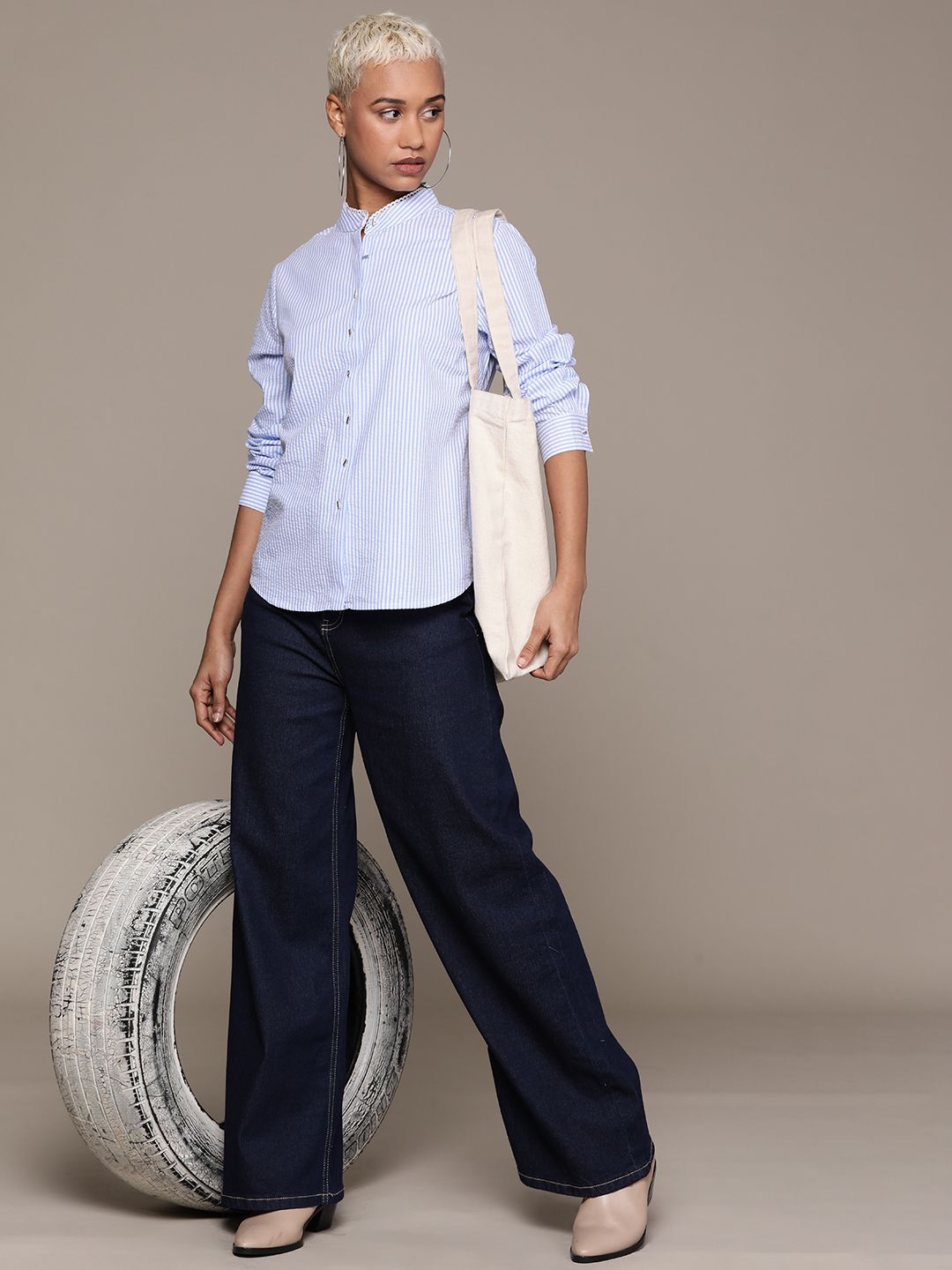 Roadster Striped Mandarin Collar Pure Cotton Casual Shirt