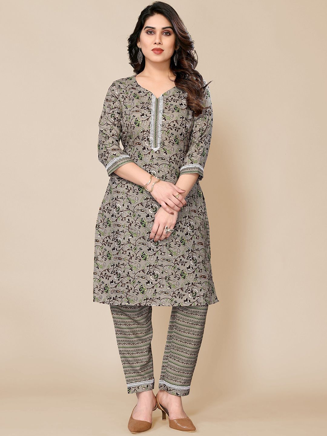 PYARI - A style for every story Floral Printed Straight Kurta With Trousers Price in India