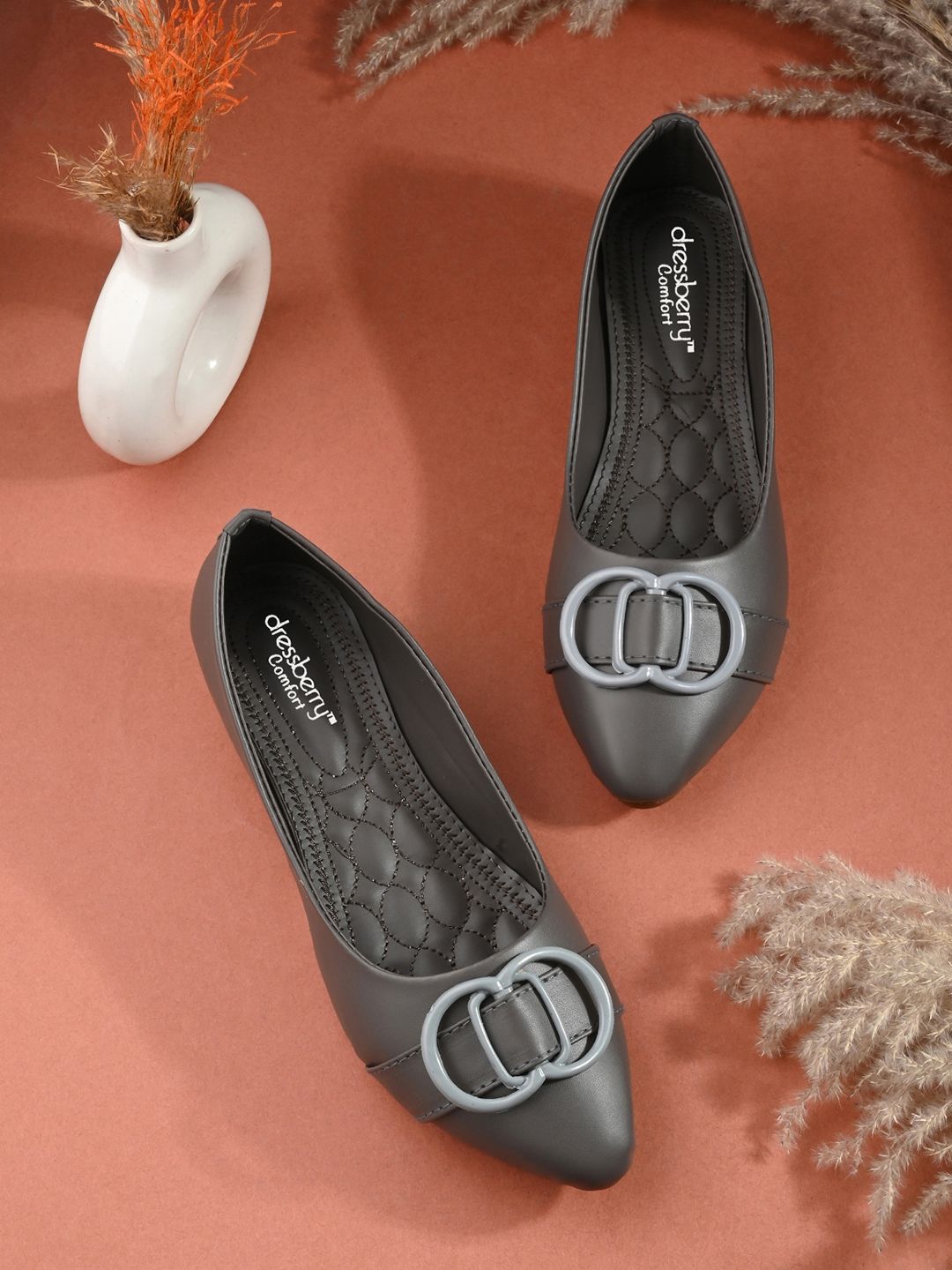 DressBerry Grey Buckle Detail Pointed Toe Ballerinas