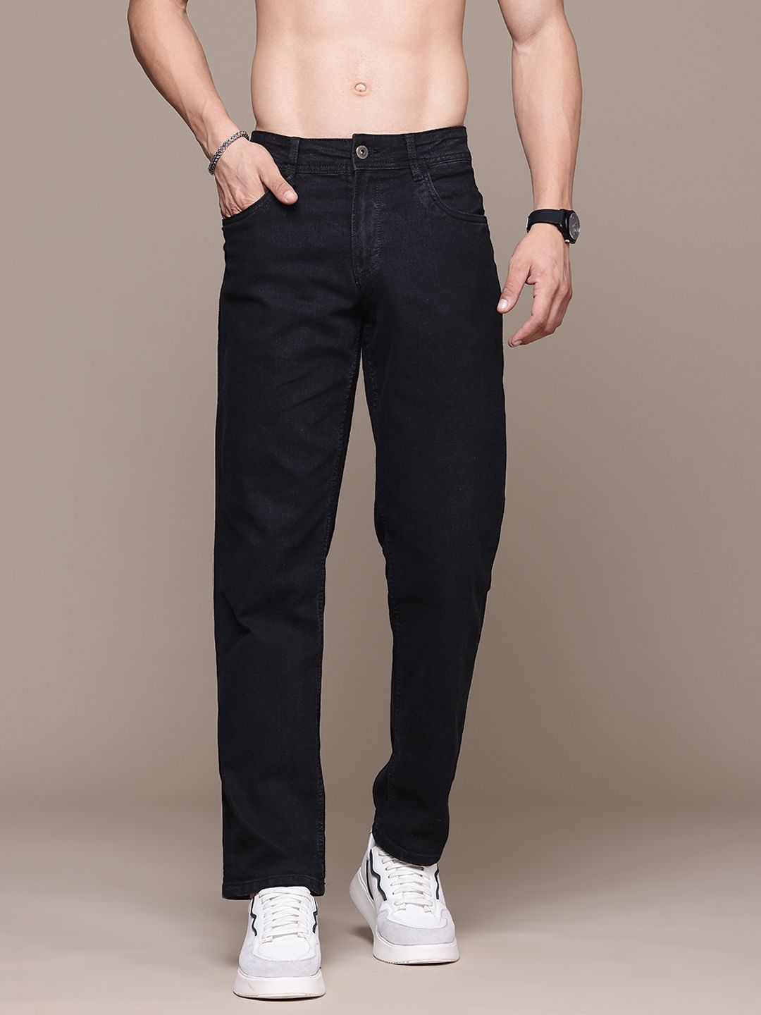 Roadster The Roadster Lifestyle Co. Men Slim Fit Jeans
