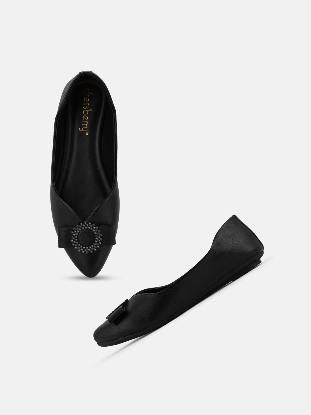DressBerry Black Bow Detail Pointed Toe Ballerinas Price in India