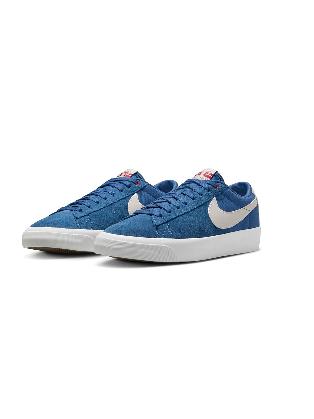 Buy Nike Men SB Zoom Blazer Low Pro GT Skate Sneakers - Casual