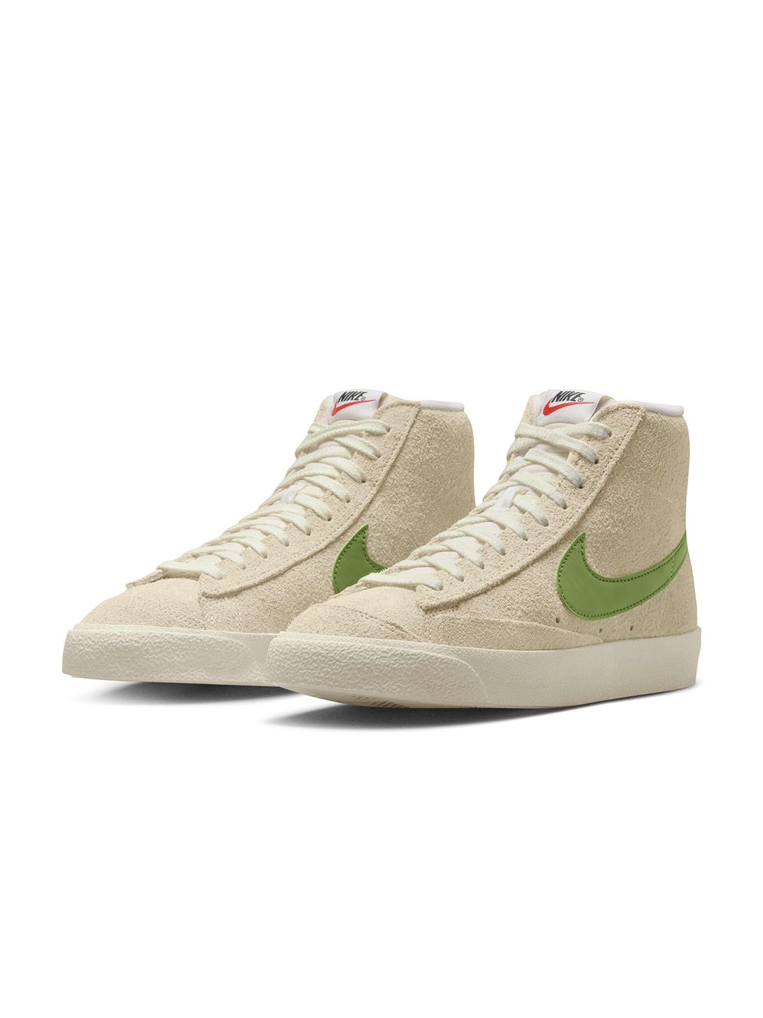 nike blazer mid vintage women