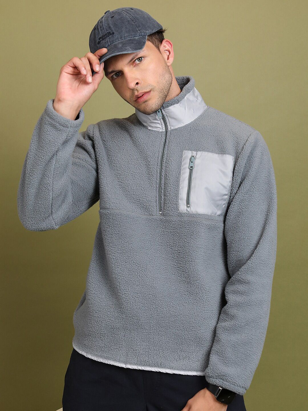 HIGHLANDER Grey Mock Collar Pullover Sweatshirt