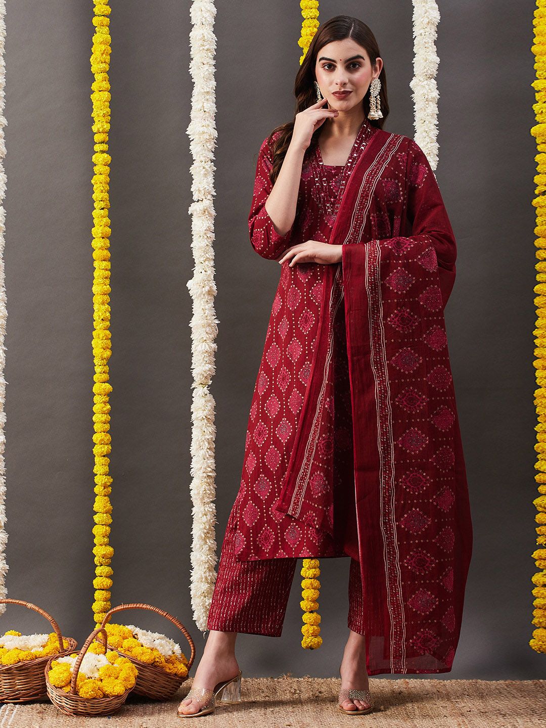 FASHOR Women Red Floral Printed Regular Mirror Work Pure Cotton Kurta with Trousers & With Dupatta