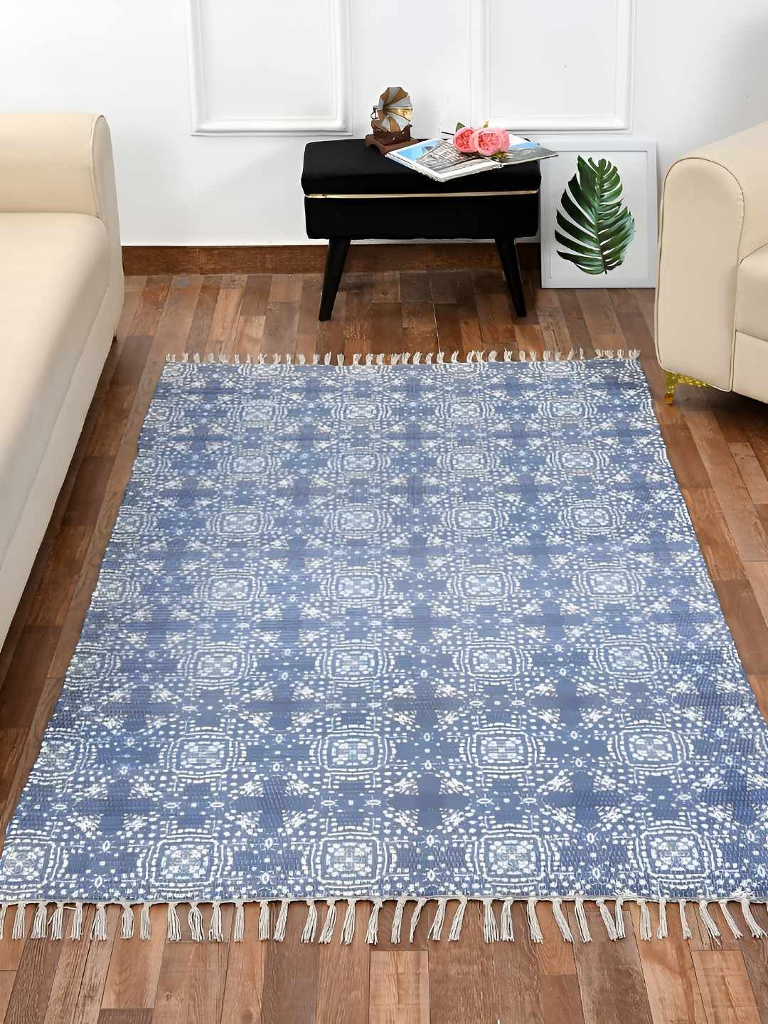 HOMADORN Blue White Ethnic Motifs No Shredding Handmade Rectangular Floor Dhurries