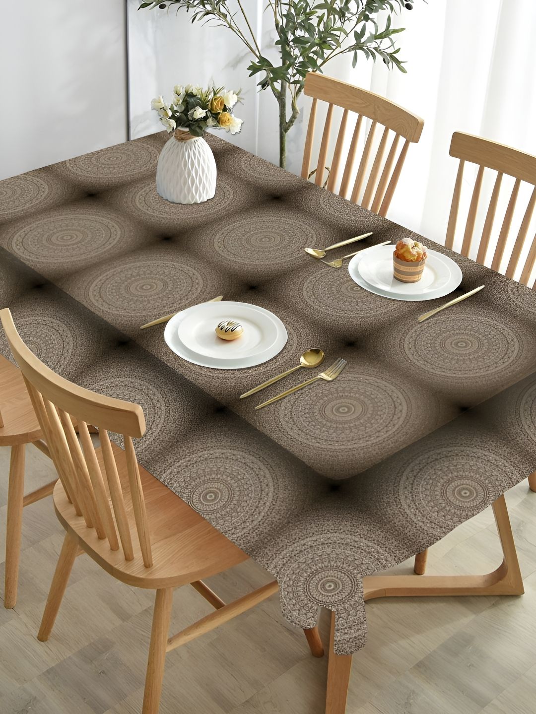 HOMADORN Black & Beige Ethnic Motifs 4-Seater Table Cover