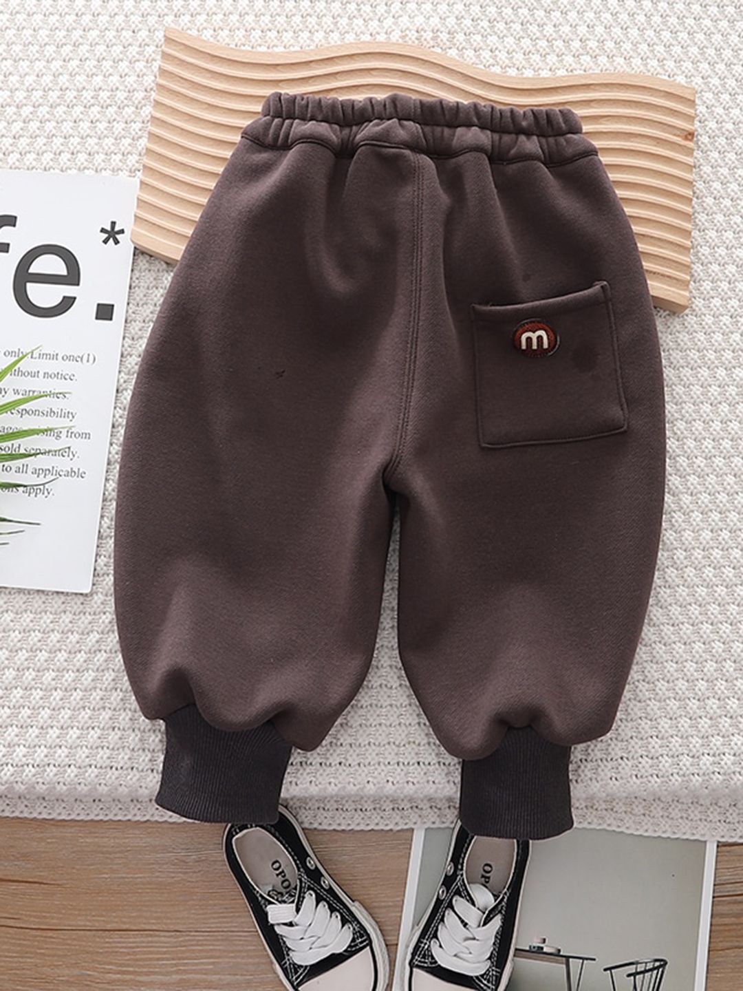 StyleCast Brown Kids Mid-Rise Easy Wash Cotton Joggers