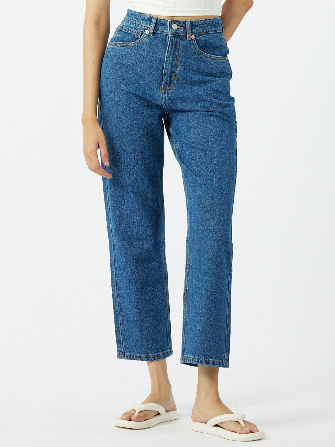 Buy Koovs Women Clean Look Cotton Jeans - Jeans for Women 26399992 | Myntra