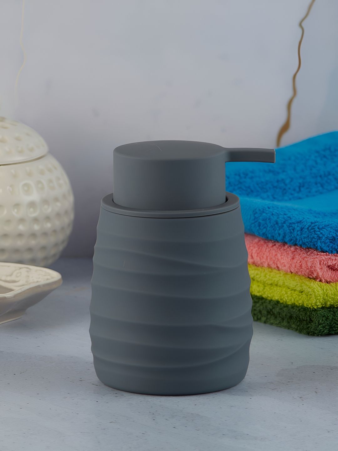 Kookee Grey Abstract Soap Dispenser