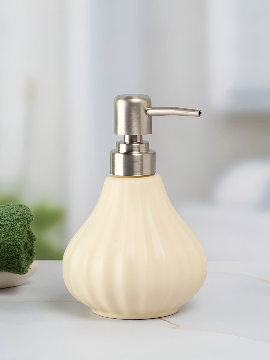 Kookee Off White Abstract Ceramic Soap Dispenser
