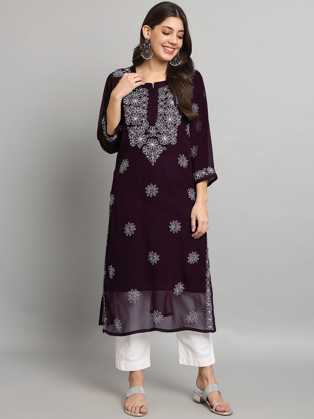 PARAMOUNT CHIKAN Women Purple & White Ethnic Motifs Embroidered Chikankari Floral Georgette Kurta Price in India