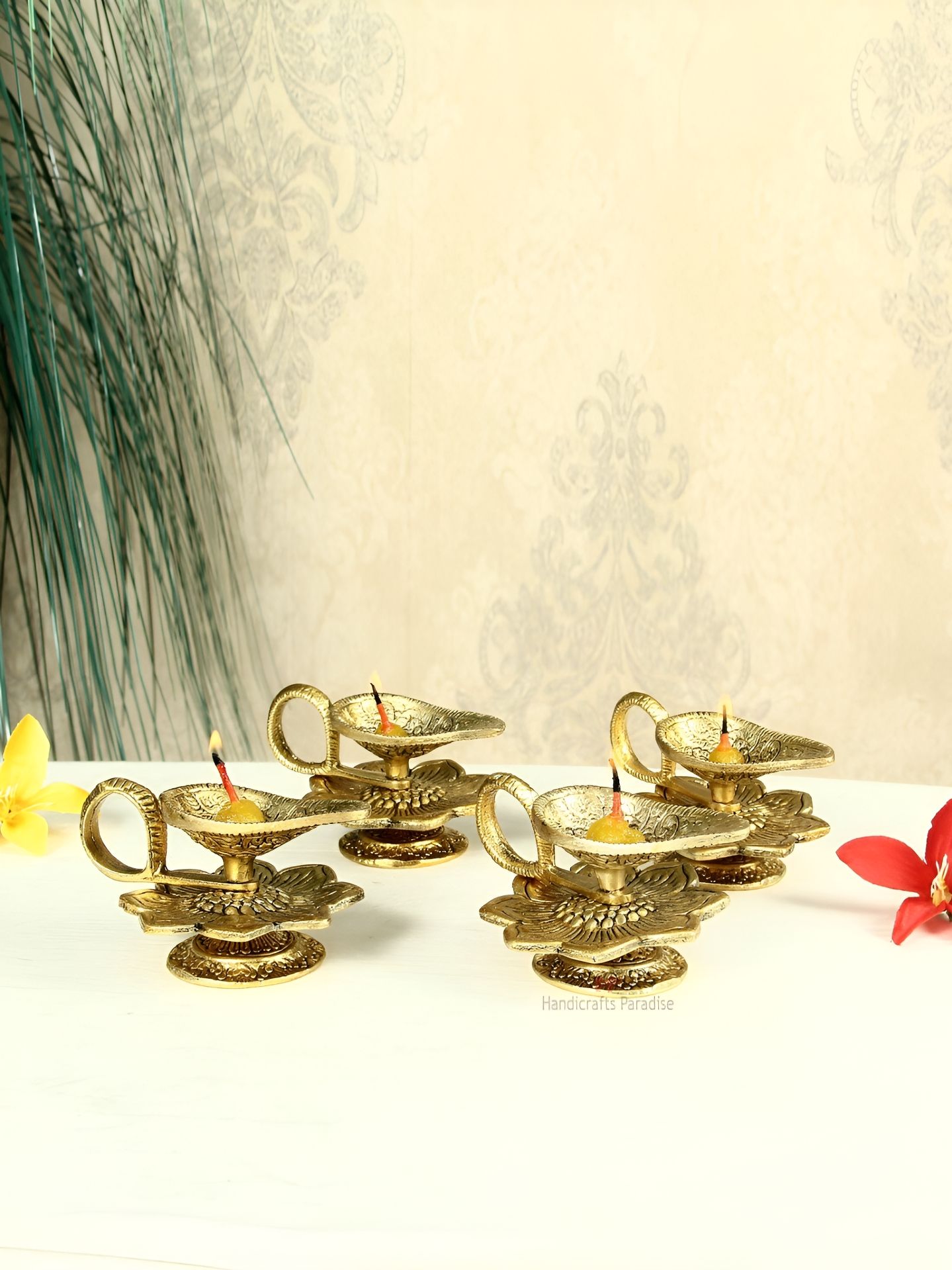 HANDICRAFTS PARADISE Metal 4 Piece Diwali Diyas