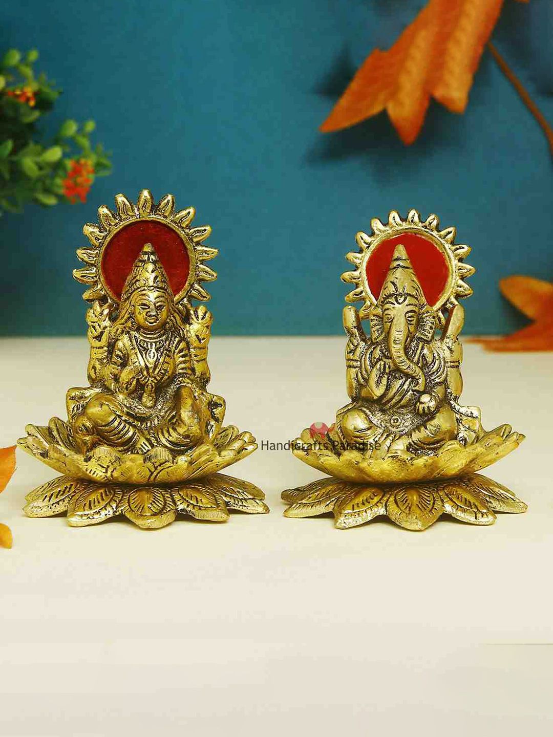 HANDICRAFTS PARADISE Lakshmi Ganesh Seated On Lotus Red Metal Metallic Prayer Room Set of 2 Medium Showpieces - 3.2 Inches
