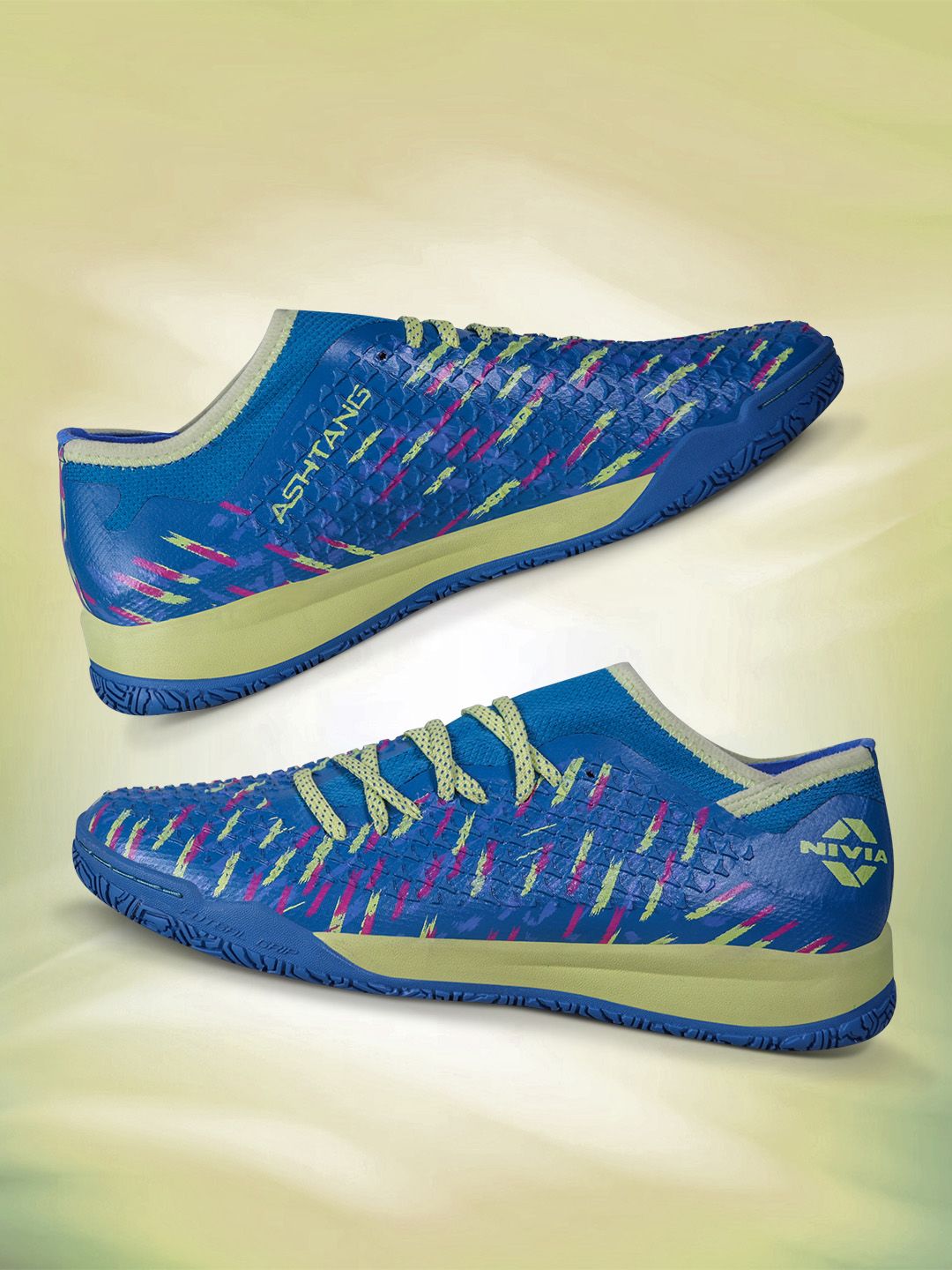 NIVIA NIVIA Men Ashtang Futsal 2.0 Football Shoes