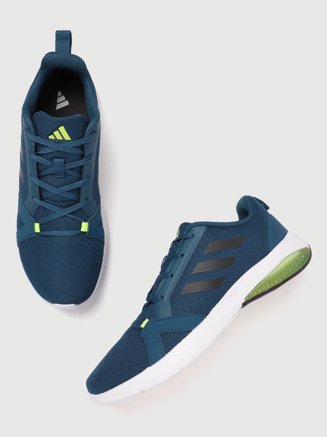ADIDAS Men Woven Design Trosten Walk Shoes