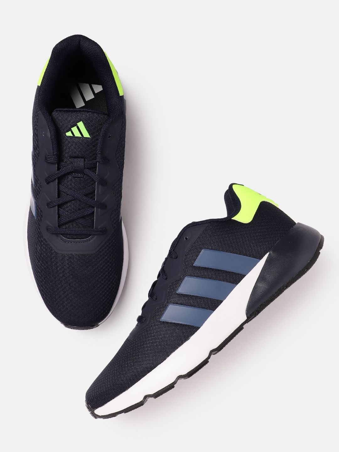 ADIDAS Men Amalgo Running Shoes