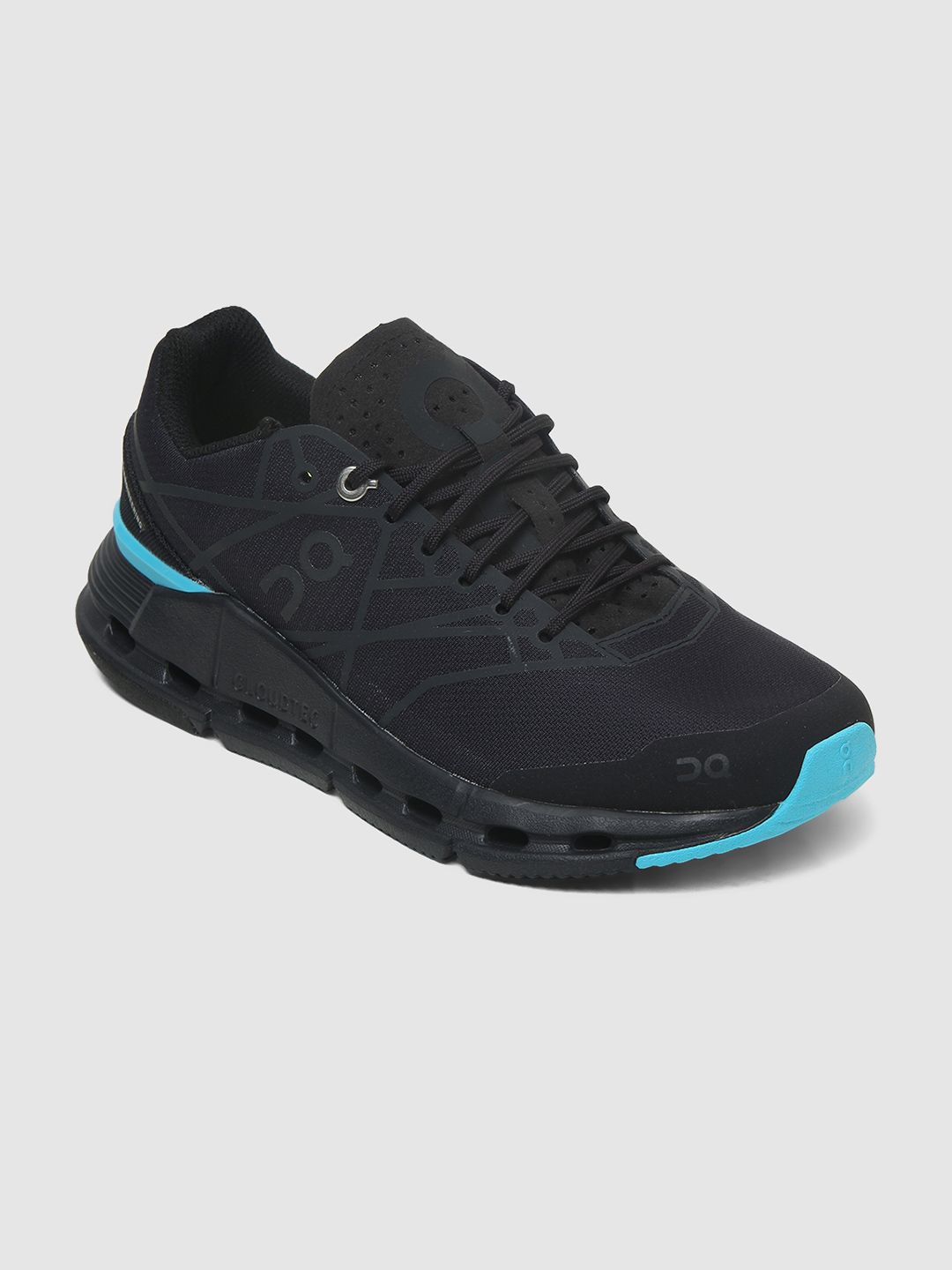 ON Women Woven Design Cloudnova Z5 1 Running Shoes