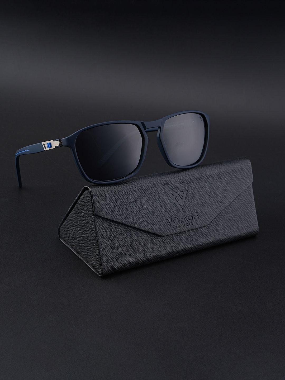 Voyage Unisex Black Lens & Blue Wayfarer Sunglasses with Polarised and UV Protected Lens