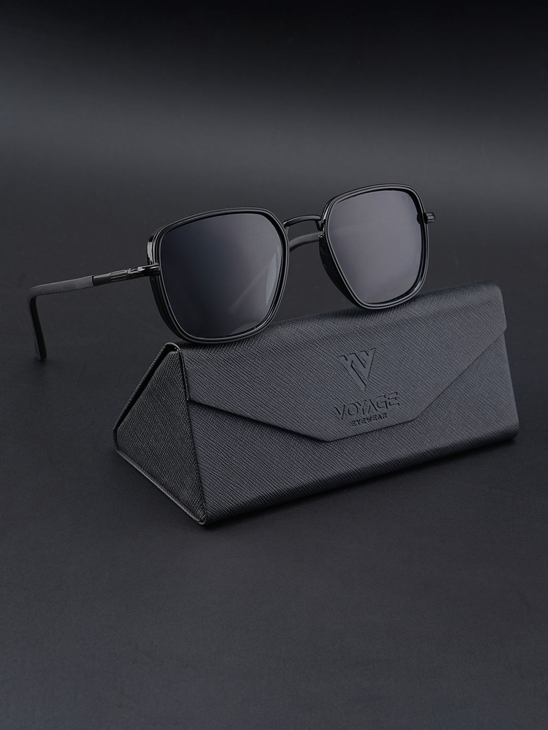 Voyage Unisex Black Lens & Black Square Sunglasses with Polarised and UV Protected Lens