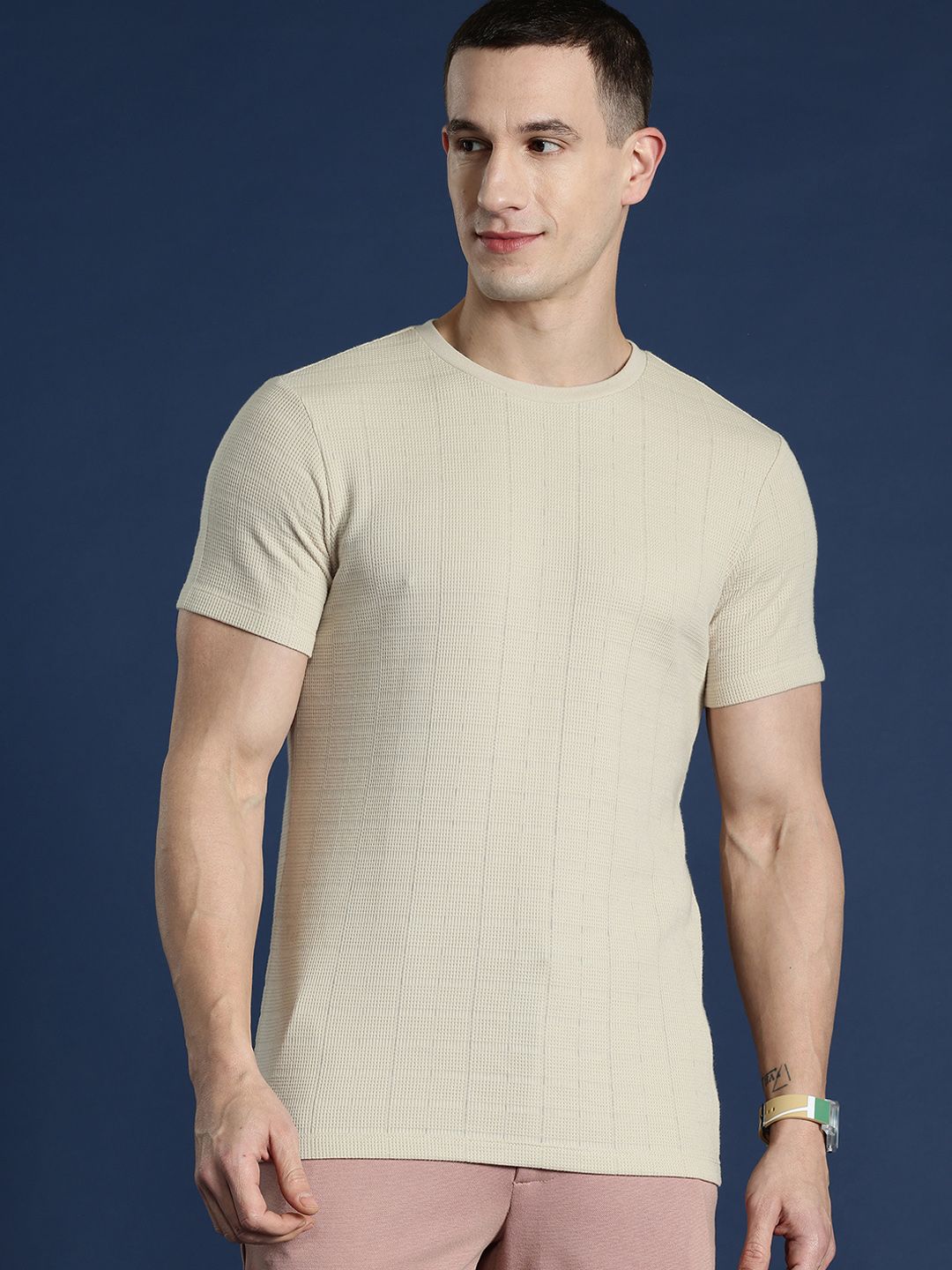 Mast & Harbour Men Self Design T-shirt