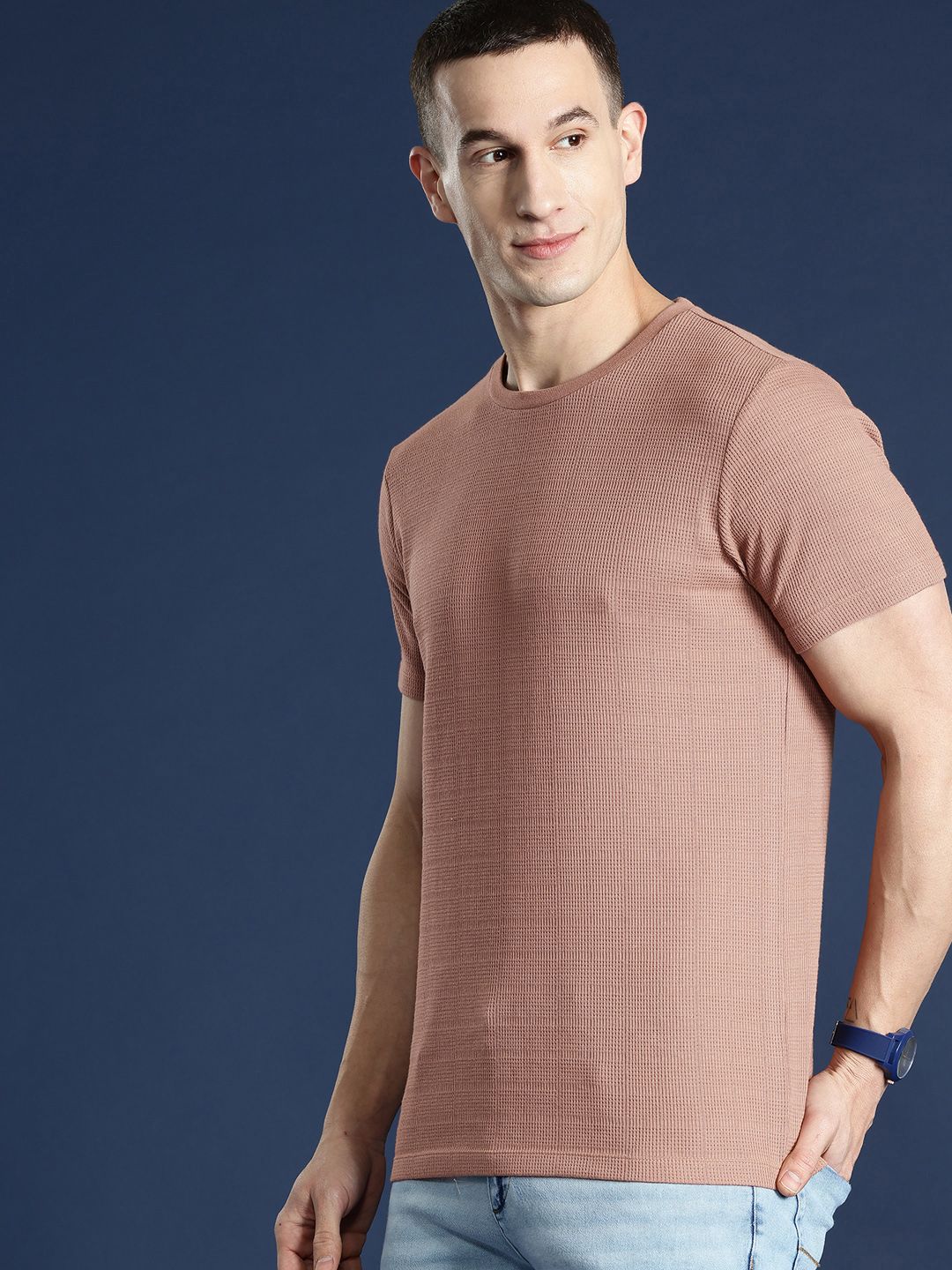 Mast & Harbour Men Solid T-shirt