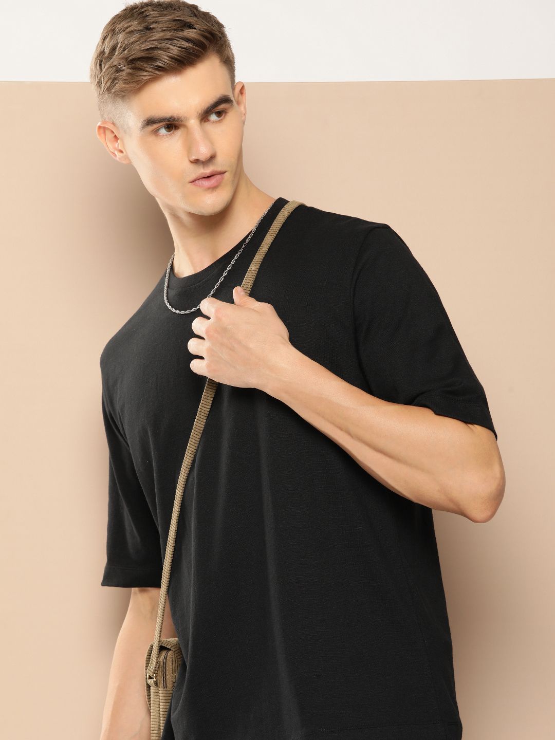 encore by INVICTUS Round Neck Short Sleeves T-shirt