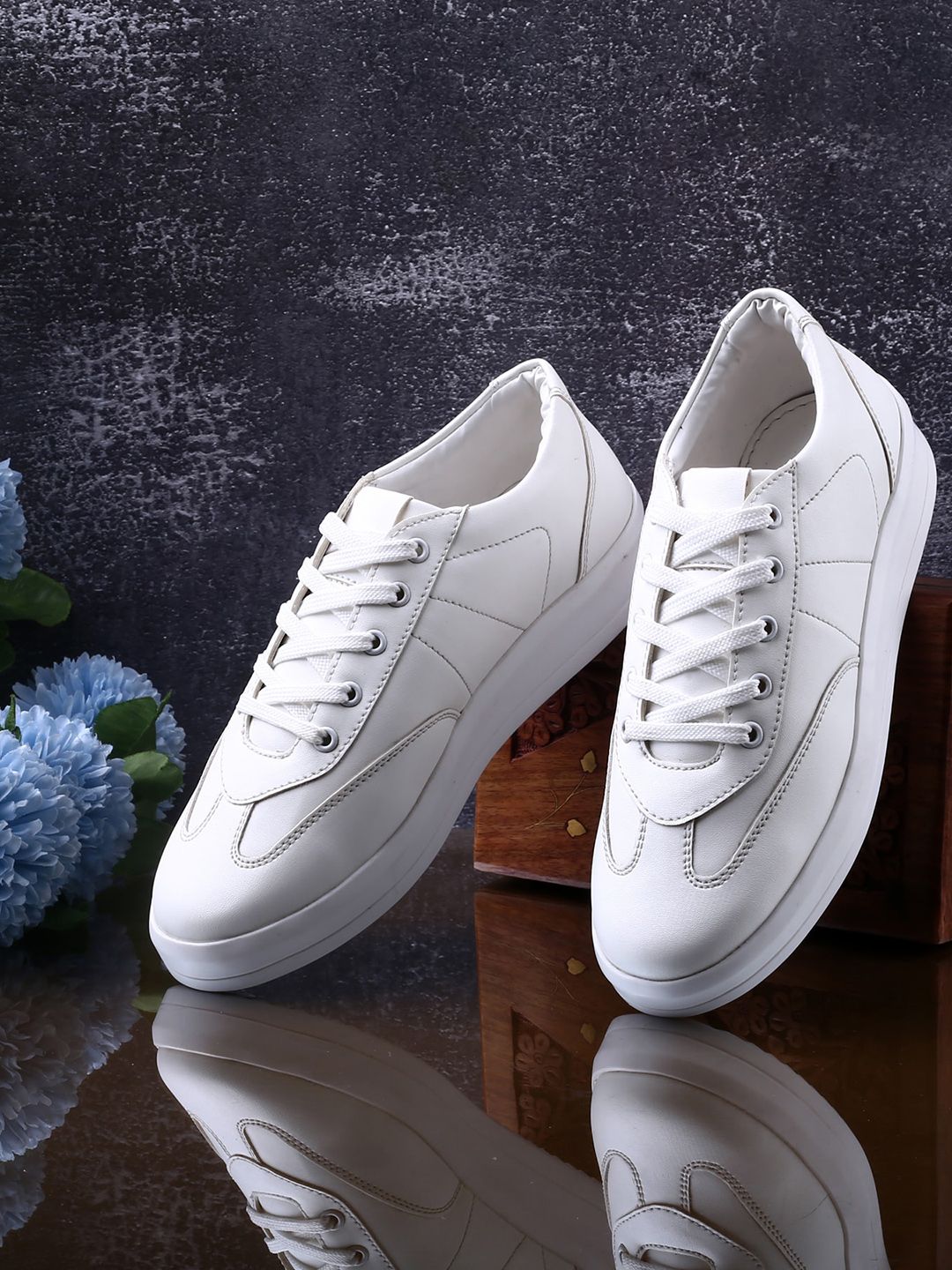 The Roadster Lifestyle Co. Women White Lace-Up Sneaker