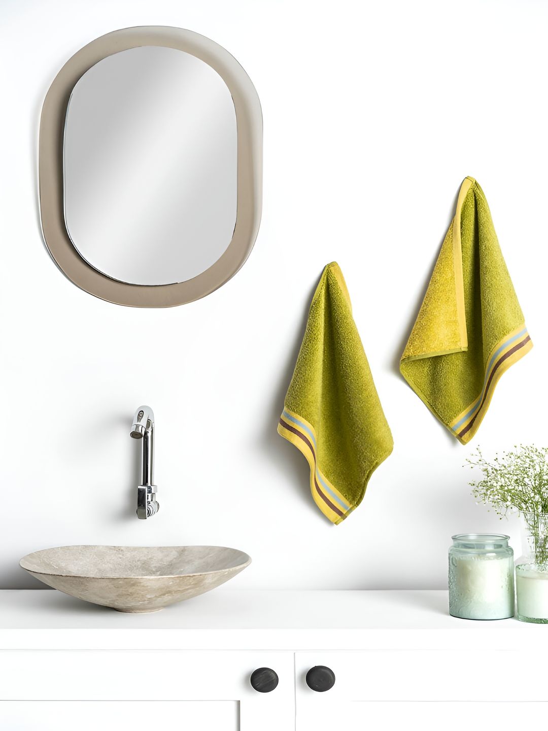 DDecor Green & Yellow 500 GSM  Reversible Cotton Face Towel