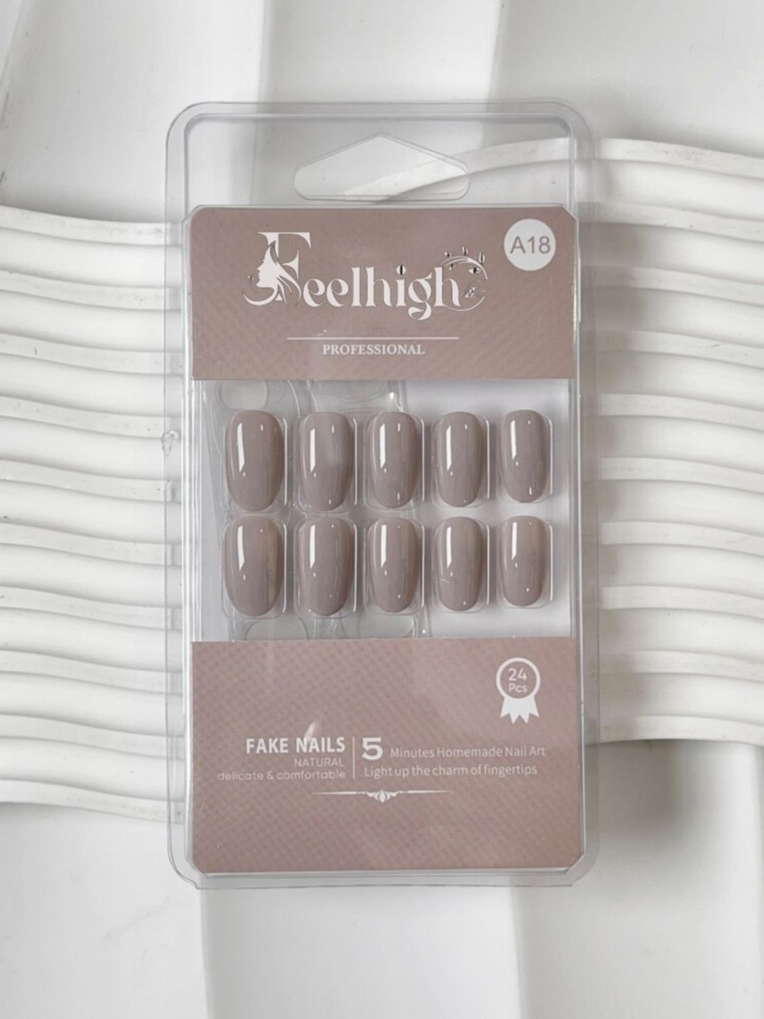 FEELHIGH 24-Pcs Long Lasting Quick Fix Artificial Nail Set - A18
