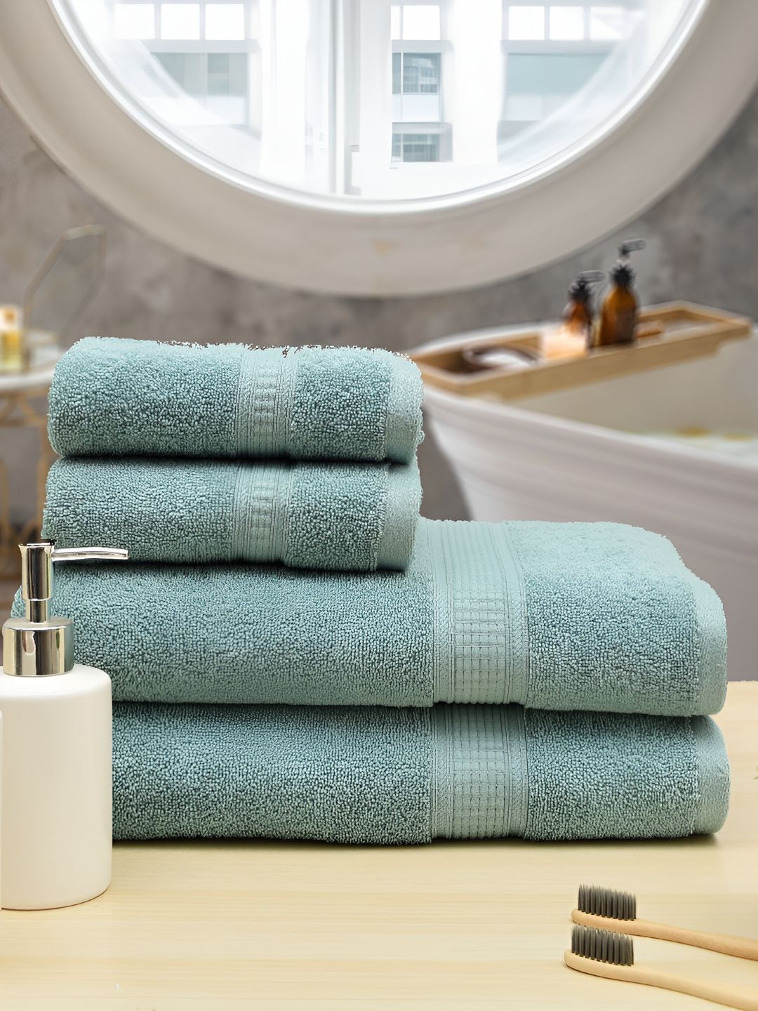 Aura Green  4Pcs Cotton 550 GSM Towel Set